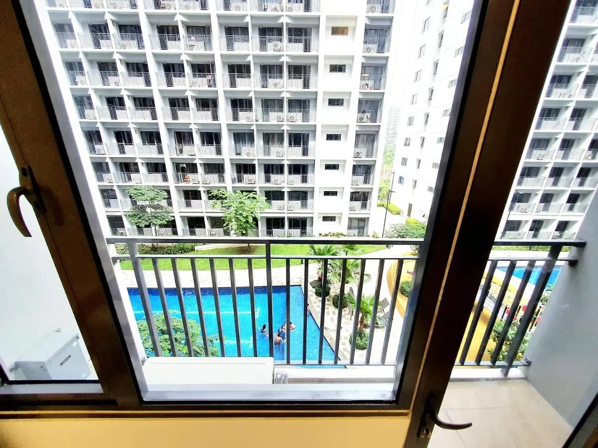 Aparthotel Modern Minimalist Condo W/ Pool View In Shore 2 Manila Philippines